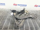 Tailgate/trunk/boot hinge