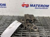 Engine bonnet/hood lock/catch