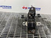 Gearbox mounting bracket