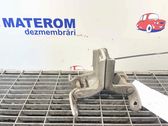 Konepellin saranat