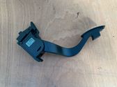 Accelerator throttle pedal