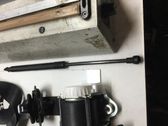 Front bonnet/hood damper/strut
