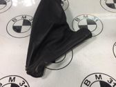 Verkleidung Handbremshebel
