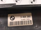 Radiator mount bracket