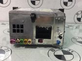 Radio / CD-Player / DVD-Player / Navigation