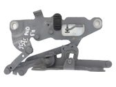 Engine bonnet/hood hinges