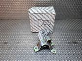 Engine mount vacuum valve