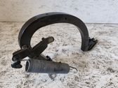 Tailgate/trunk/boot hinge