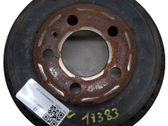 Drum brake (rear)