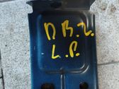 Fender mounting bracket