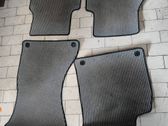 Car floor mat set