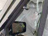 Front triangle window/glass