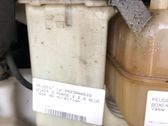 Ausgleichsbehälter Servopumpe