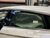 Rear door window glass