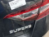 Tailgate rear/tail lights