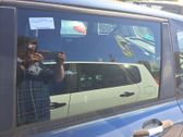 Rear door window glass