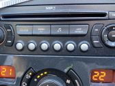 Radio/CD/DVD/GPS head unit