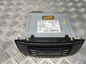 Radio/CD/DVD/GPS-pääyksikkö