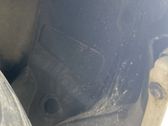 Rear arch fender liner splash guards