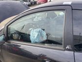 Fenster Scheibe Tür vorne (4-Türer)