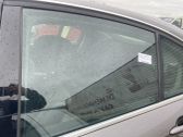 Fenster Scheibe Tür hinten