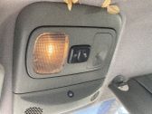 Luz del asiento delantero