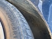 Front wheel arch liner splash guards