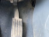 Accelerator throttle pedal