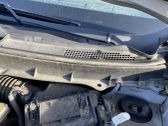 Wischergestänge Wischermotor vorne