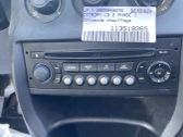 Radio/CD/DVD/GPS head unit