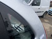 Vidrio lateral trasero