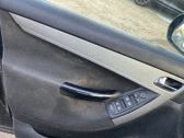 Revestimiento de puerta delantera