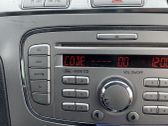Radio/CD/DVD/GPS head unit