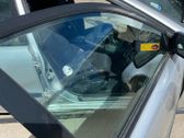 Fenster Scheibe Tür vorne (4-Türer)
