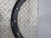 Garniture pour voûte de roue avant