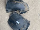 Front wheel arch liner splash guards