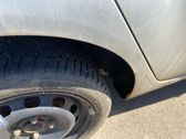 Rear arch fender liner splash guards