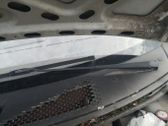 Front wiper blade arm