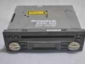 Radio / CD-Player / DVD-Player / Navigation