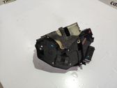 Cerradura de puerta delantera