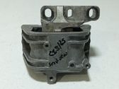 Engine mounting bracket