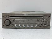 Radio / CD-Player / DVD-Player / Navigation