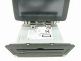 Radio / CD-Player / DVD-Player / Navigation