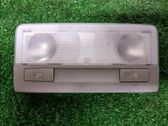 Etuistuimen valo