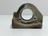 Engine mounting bracket