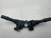 Wiper turn signal indicator stalk/switch