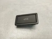 Tailgate/boot open switch button