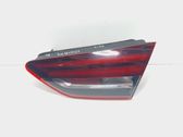 Tailgate rear/tail lights