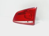 Tailgate rear/tail lights