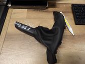 Verkleidung Handbremshebel